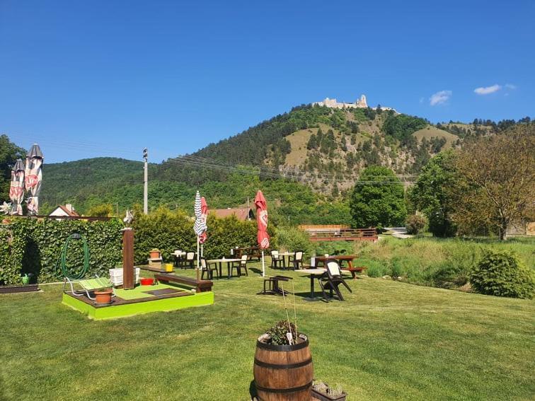 Hostinec Vo Visnovom Stará Turá Εξωτερικό φωτογραφία